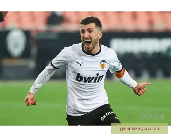 加亚传中能力持续提升，稳健发挥助力球队进攻表现